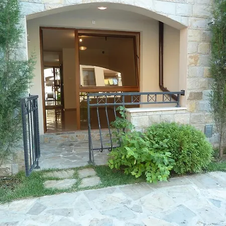 Cascadas 4 Apartment *